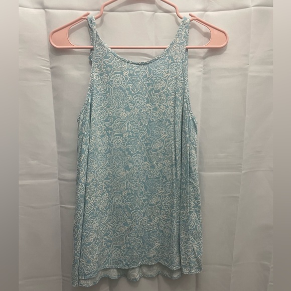 Women’s Old Navy Tank Top #11 - Picture 2 of 3